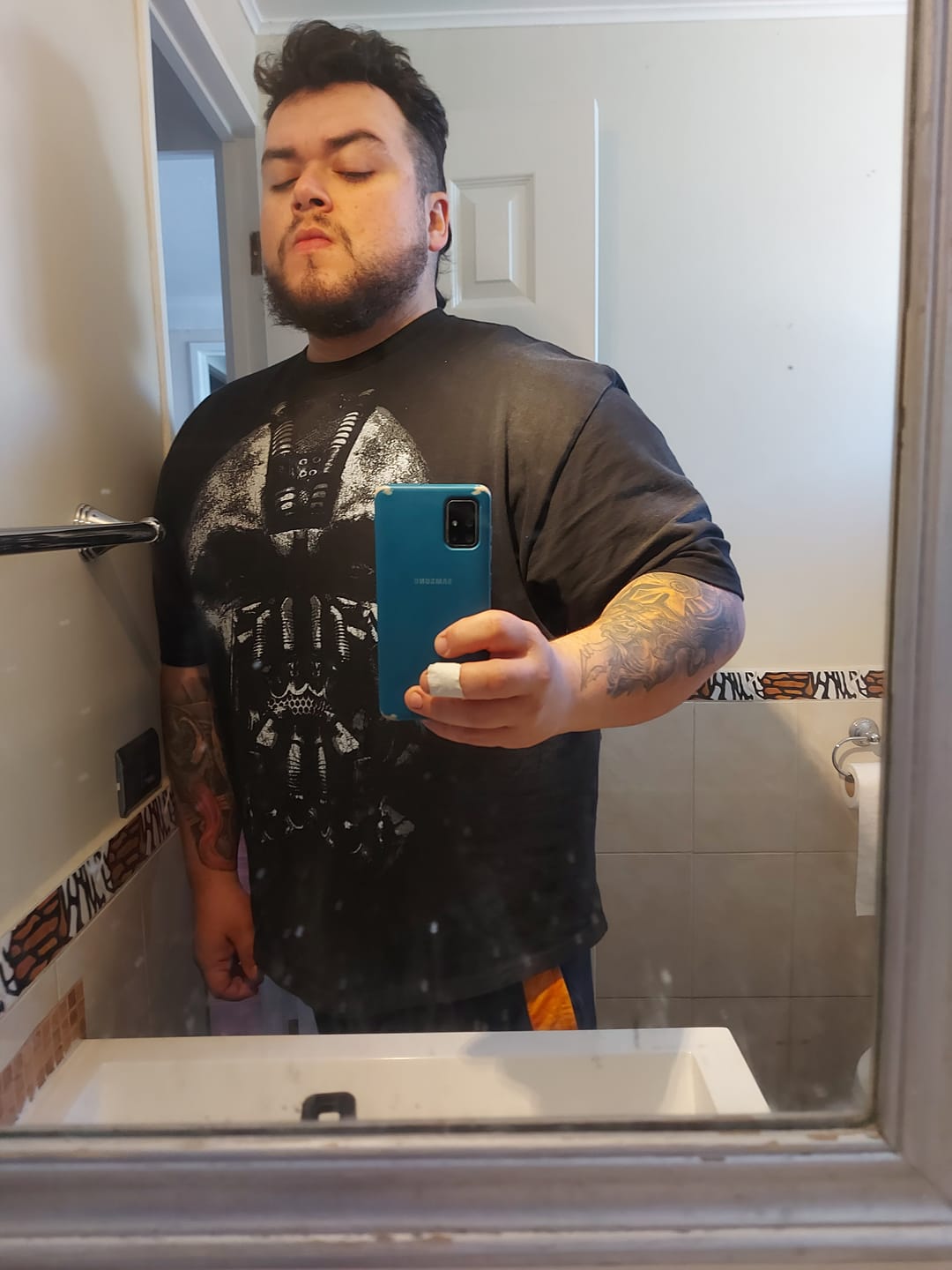 Customer photo review of 4254 - Batman Shadow Tees