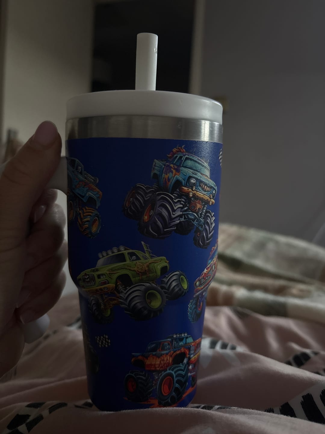 Customer photo review of Monster Truck Spill Proof Kids CREWCUP 20oz