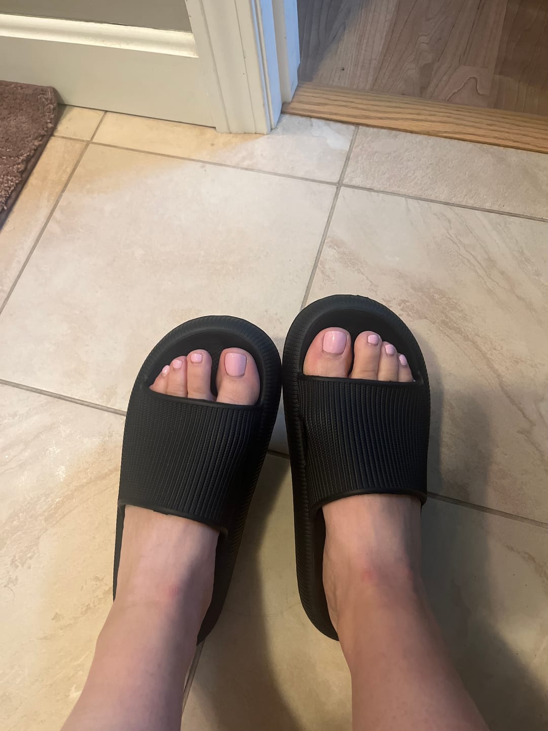 Customer photo review of Cloud Slides - Original Cushion Comfort