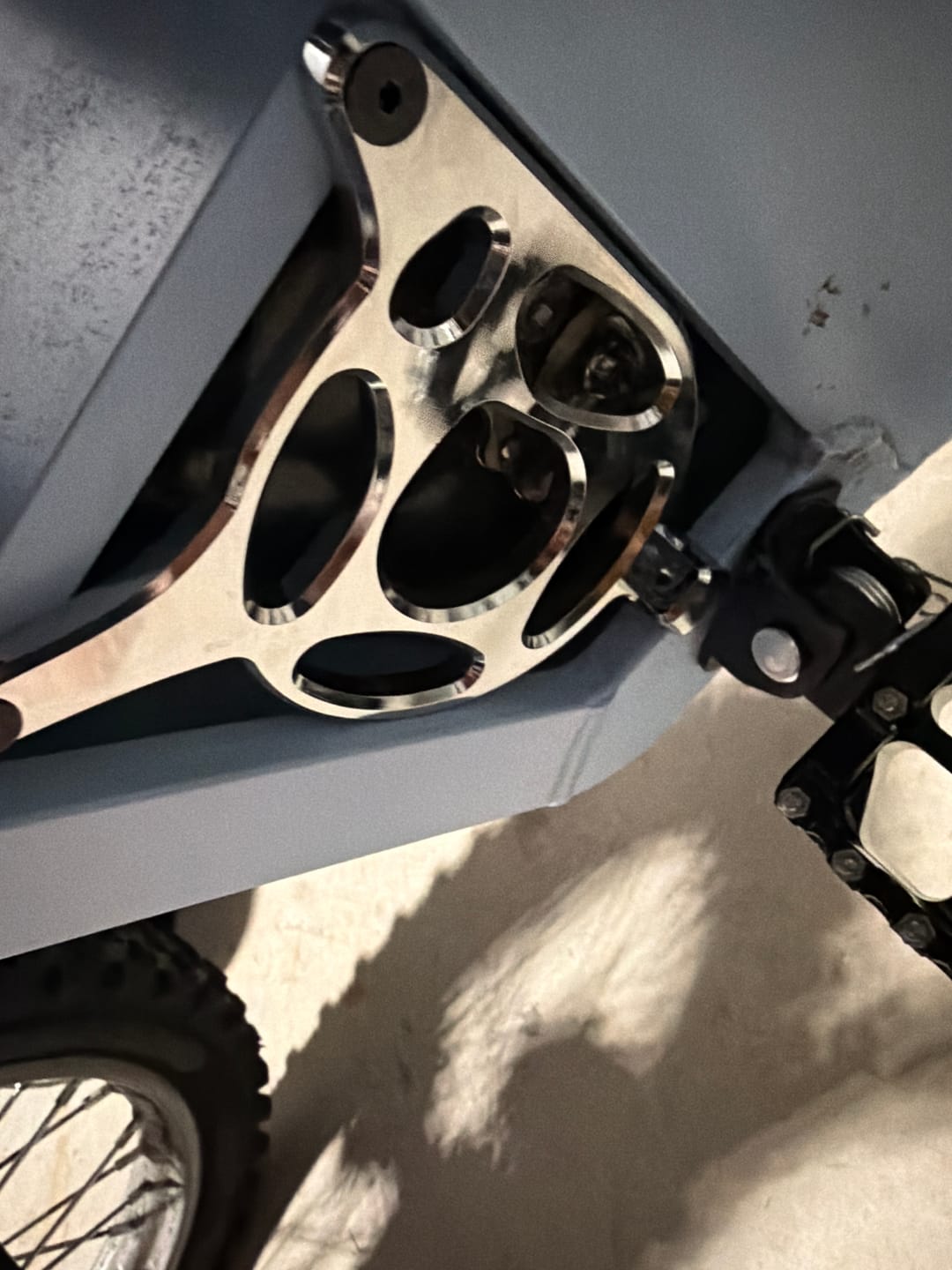 Customer photo review of Tuttio Soleil 01 Metal Prickly Motor Cover