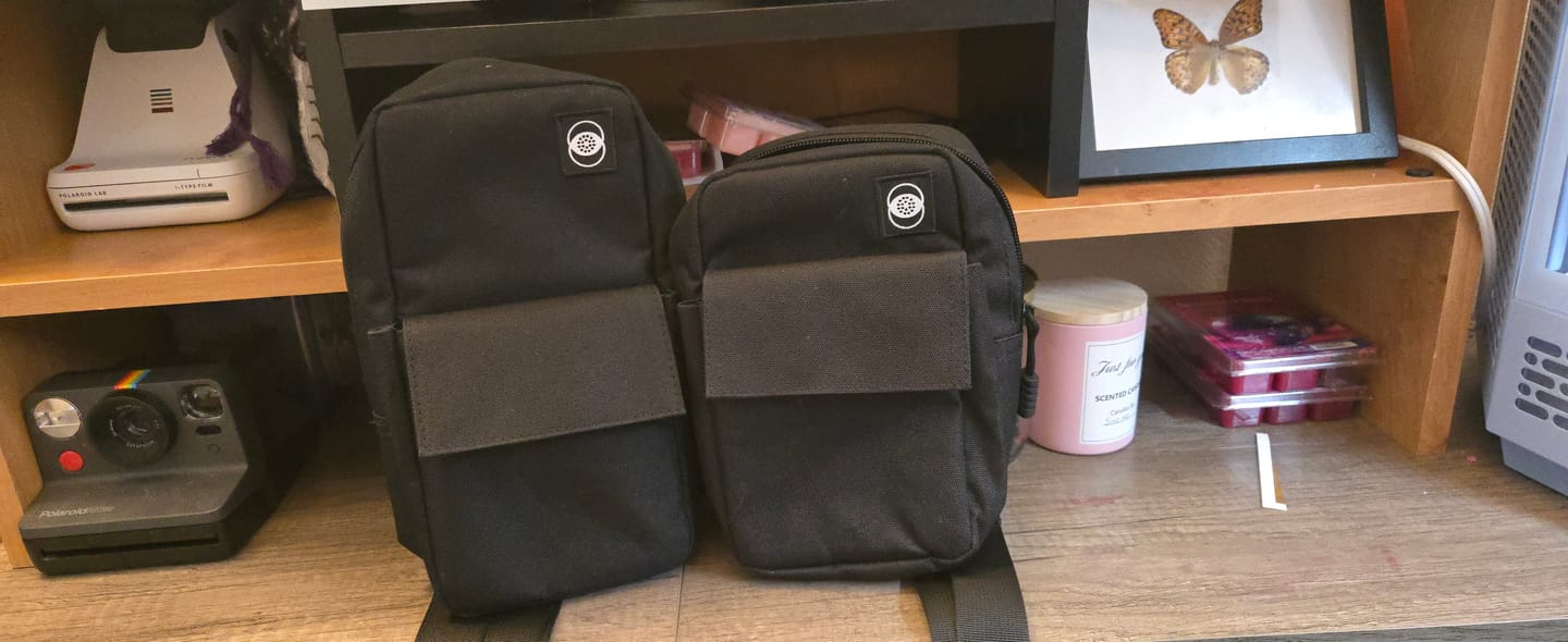 Customer photo review of Retrospekt SX-70 Sonar Autofocus Black Camera Bag