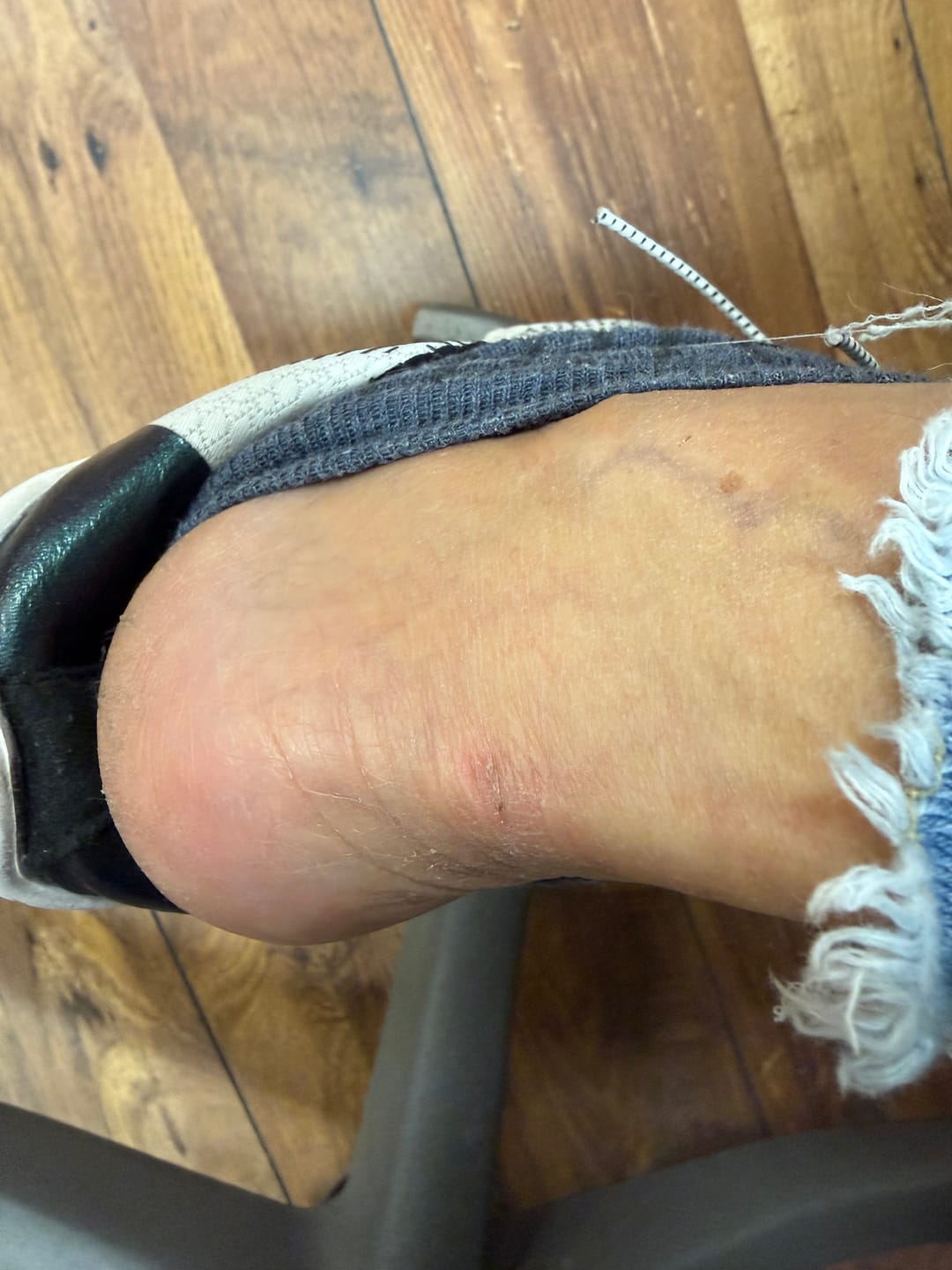 Customer photo review of Vaistoa Lento | Barefoot Running Shoes