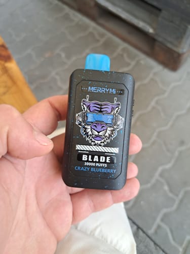 Customer photo review of Merry-Mi - Blade 30K - Puff Jetable / Vape Disposable - 5% nicotine