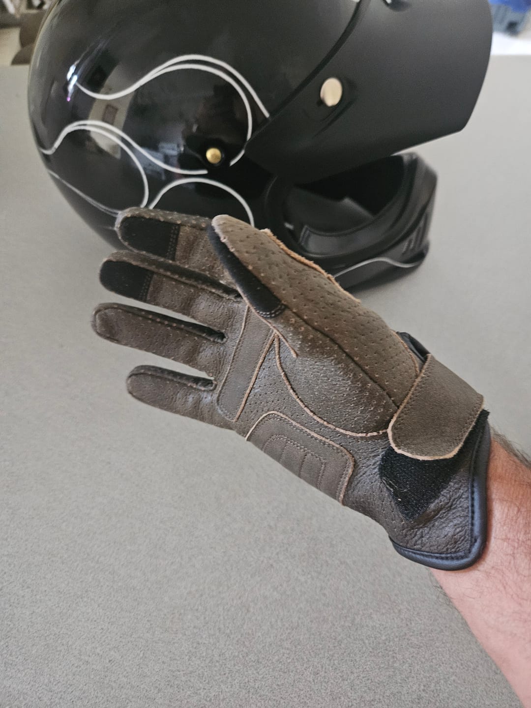 Customer photo review of Thumpa's | Short Cuff Summer Motorbike Gloves | Perforated Retro Brown Distressed Leather