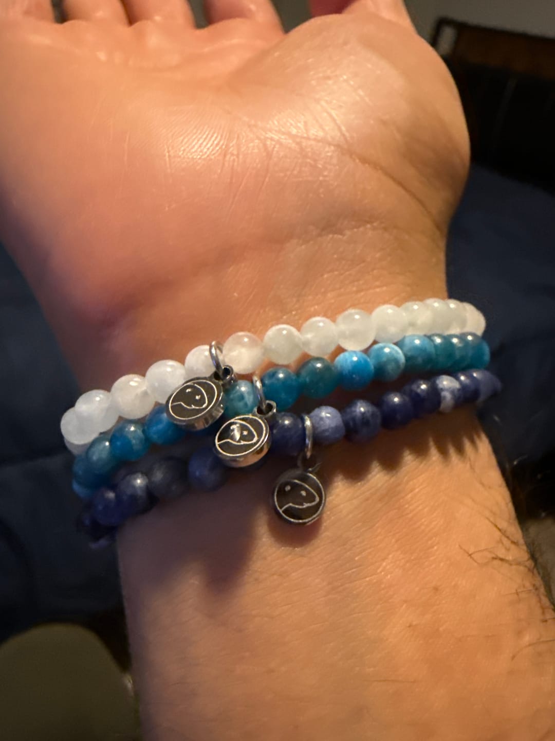 Customer photo review of Throat Chakra (Vishuddha) Bracelet Pack Mini