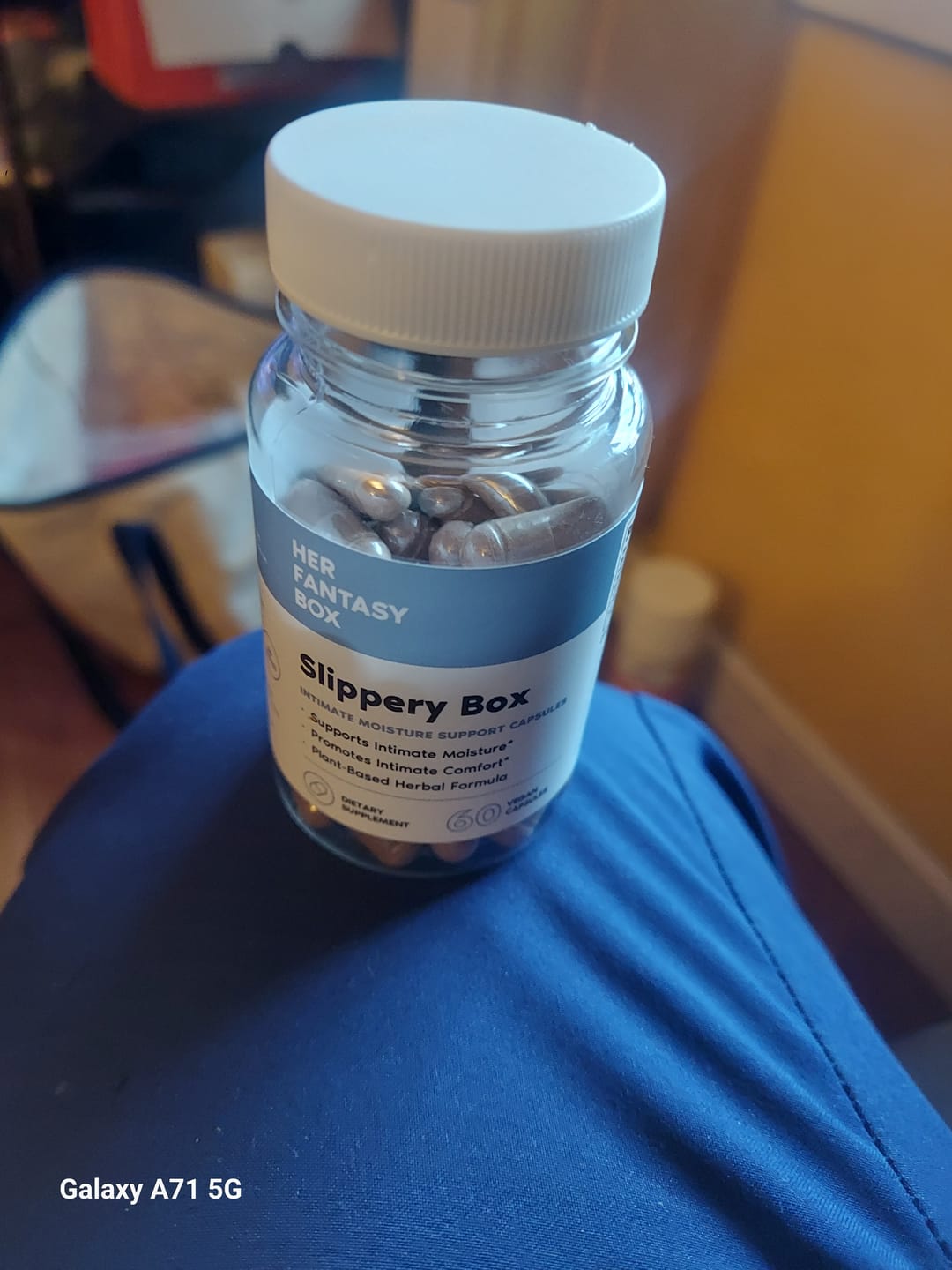 Customer photo review of Slippery Box - Extra Moisture Support Capsules