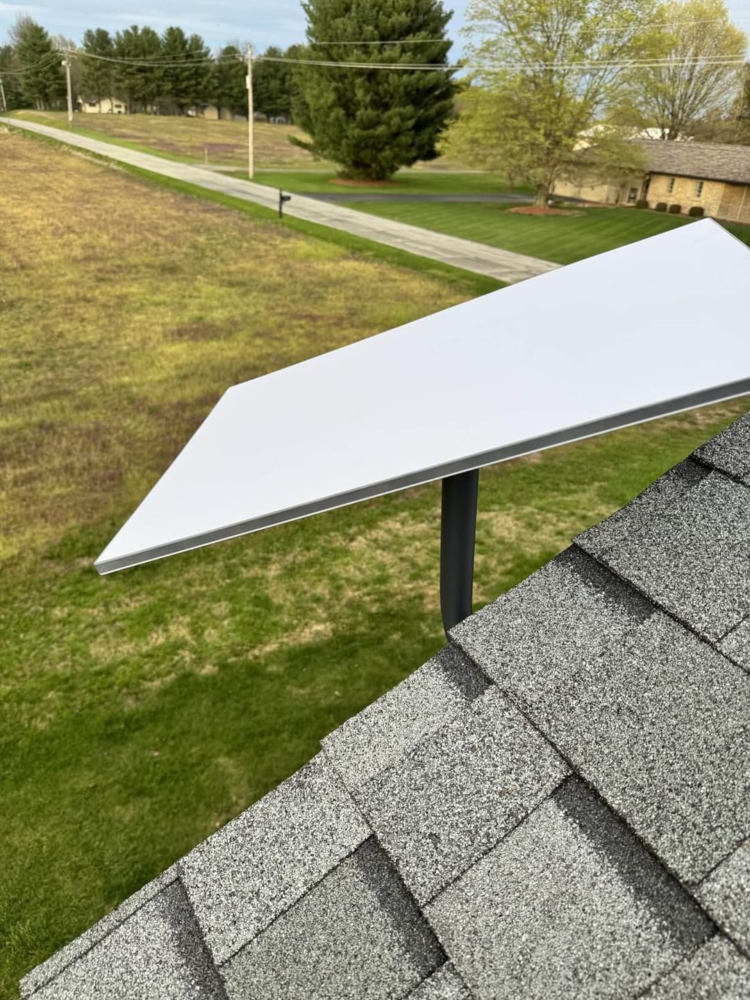 Customer photo review of Starlink Gen 3 Adjustable Roof Wall Mount Kit for Standard 4 / 4X