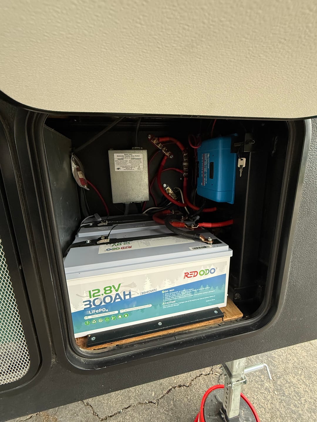 Customer photo review of 🔥【Sale $470 Only】Redodo 12V 300Ah Lithium LiFePO4 Battery | Replaces 6*12V 100Ah AGM Batteries | For RV, Marine, Home battery backup