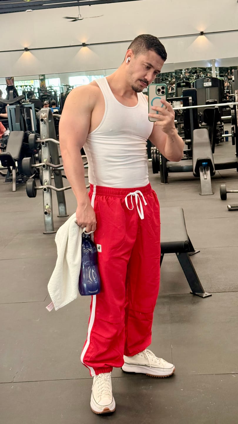 Customer photo review of 2064 - Sideline Joggers