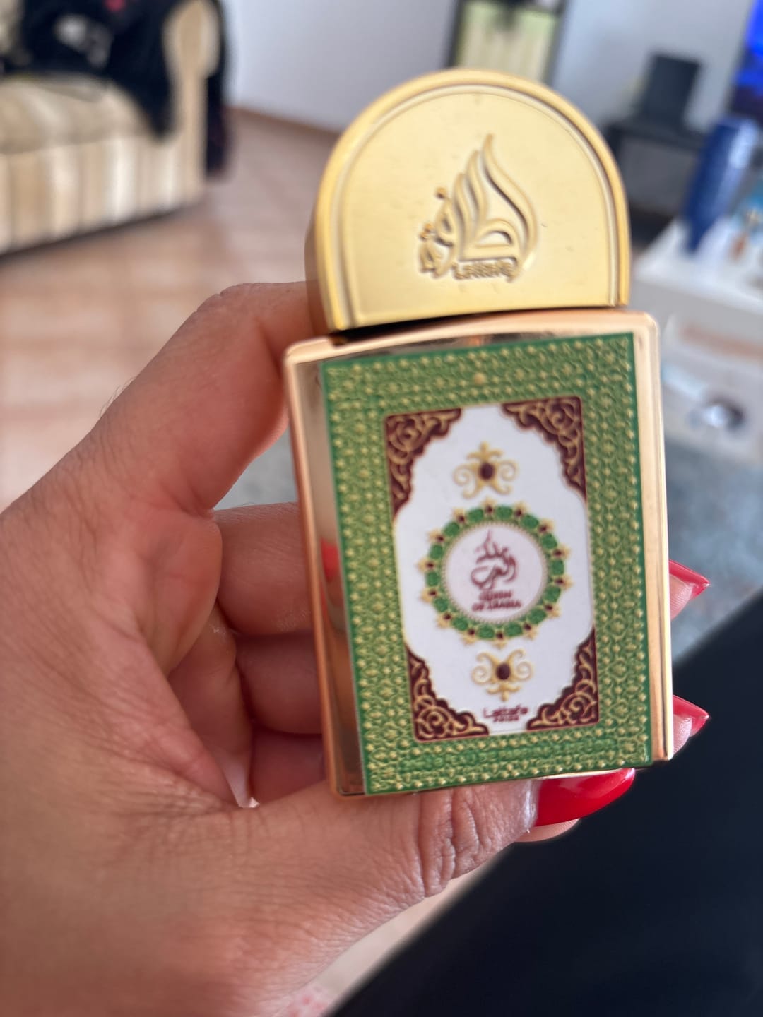 Customer photo review of CONJUNTO QUEEN OF ARABIA LATTAFA PRIDE - 100ML