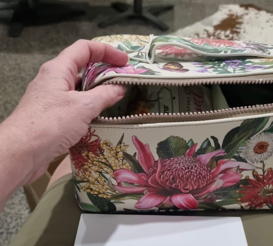 Customer photo review of Cosmetic Bag Botanical Blooms