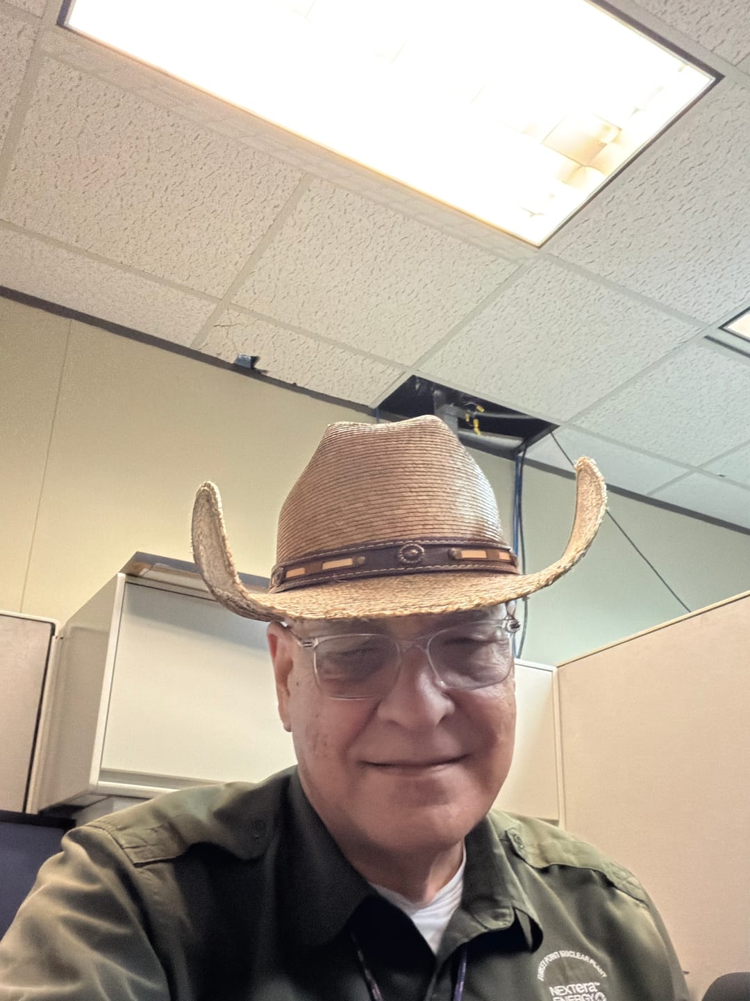 Customer photo review of Alamo® Unisex Hearn Palm Straw Western Cowboy Hat D28740