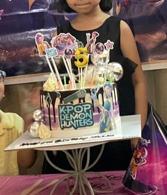 Customer photo review of K-Pop Demon Hunters Cake