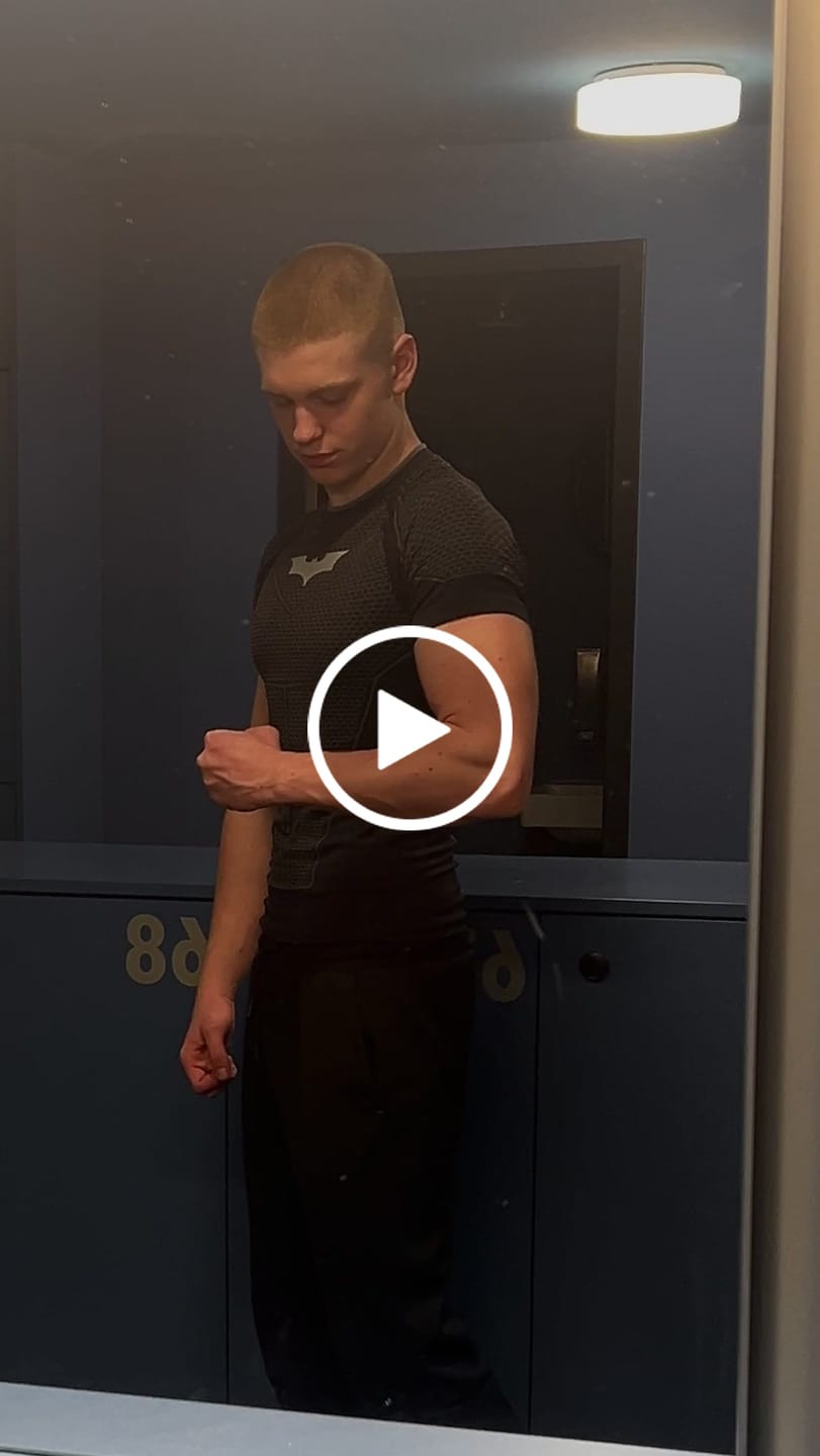 Customer video review of 4259 - Batman Compression Tees
