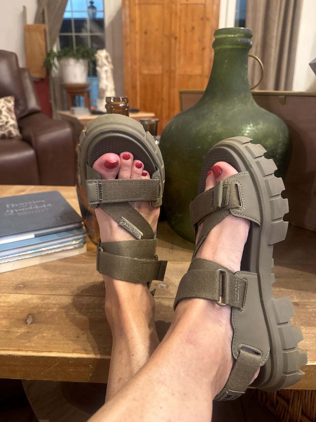 Customer photo review of 98578-377-M | REVOLT SANDAL MONO | DUSKY GREEN