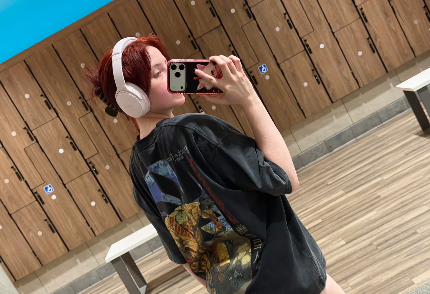 Customer photo review of 4191 - AOT©  x YLA Classic Tees