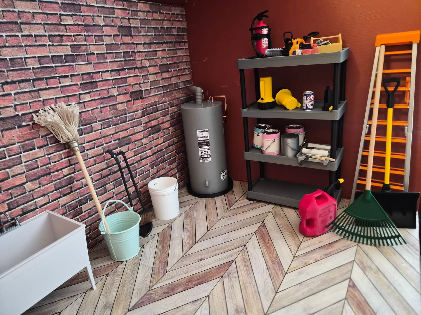 Customer photo review of Buckets and Mops Dollhouse - 1/6 Scale Dollhouse Miniature