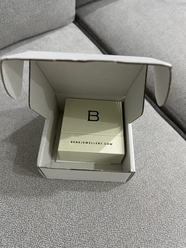 Customer photo review of FREE Gift Box + Silver Polishing Cloth (Worth RM24.90)