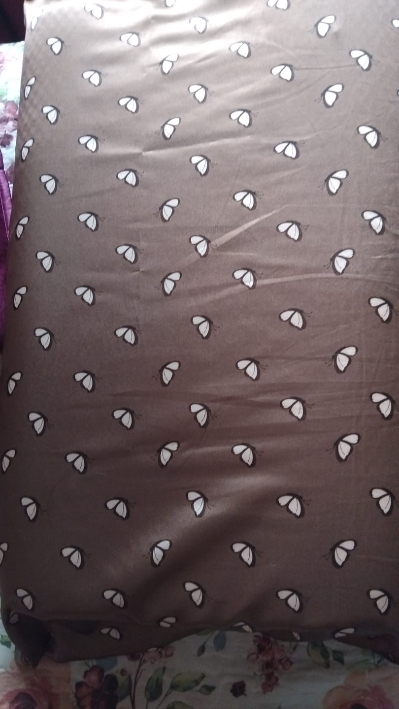 Customer photo review of Funda de Satín