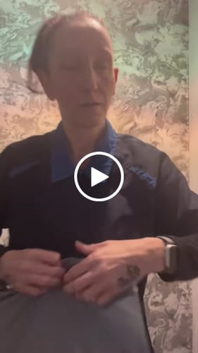 Customer video review of Manifest Crystal Bad Bitch Energy Lip Trio