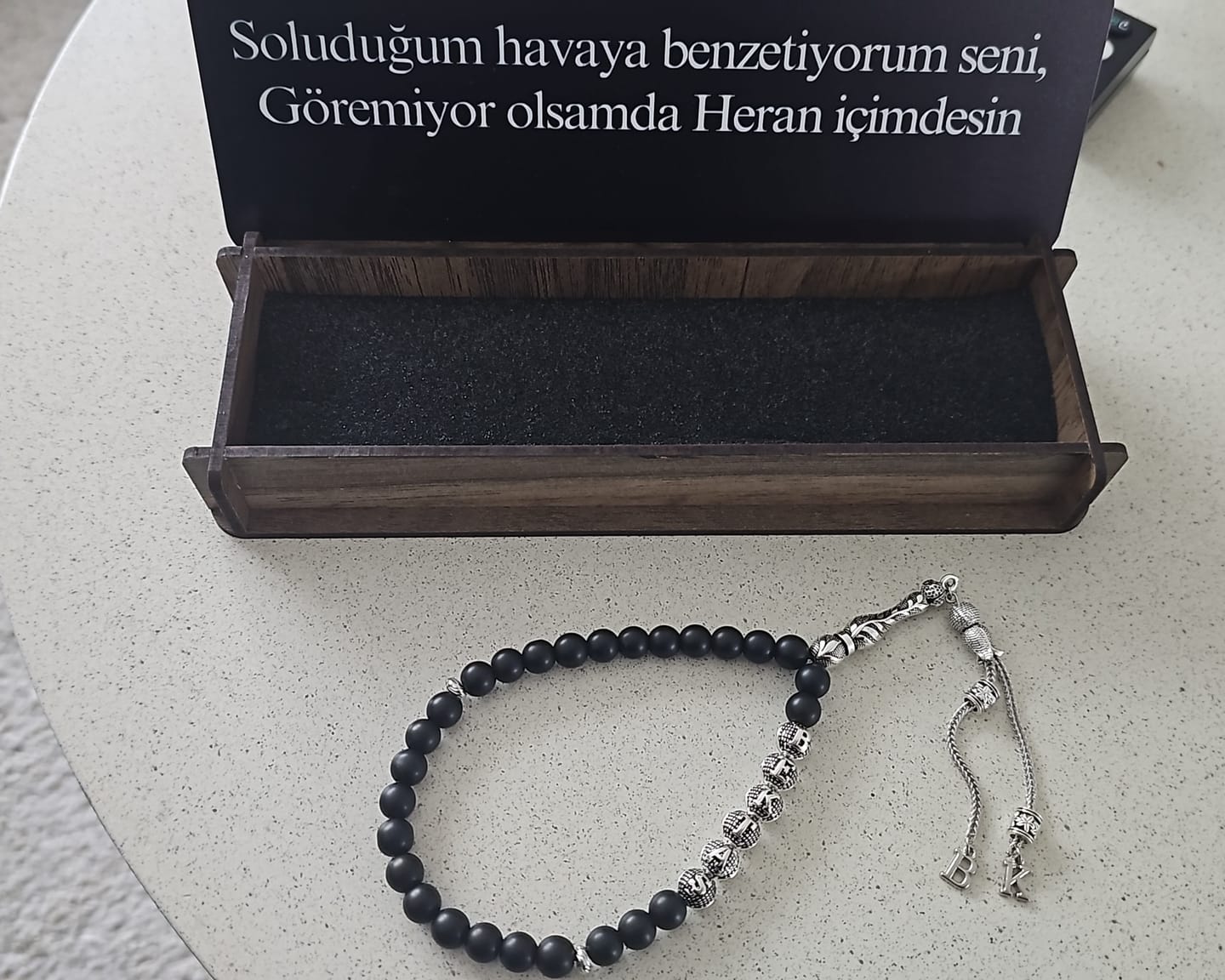 Customer photo review of Namen Tesbih personalisiert aus Naturstein mit Box