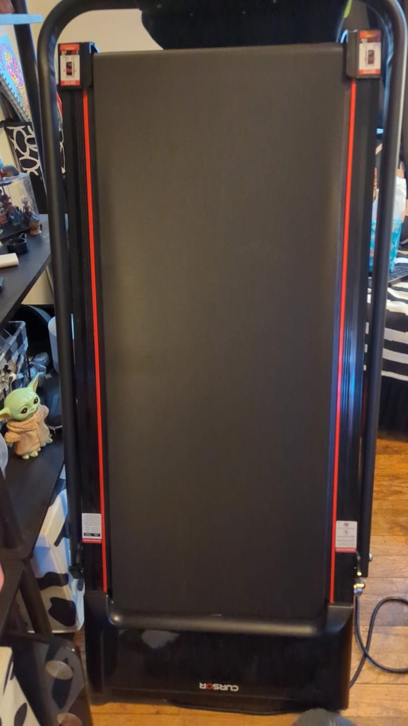 Customer photo review of Umay X5F Folding 3-in-1 Portable Treadmill with 16% Incline Max 10 KM/H
