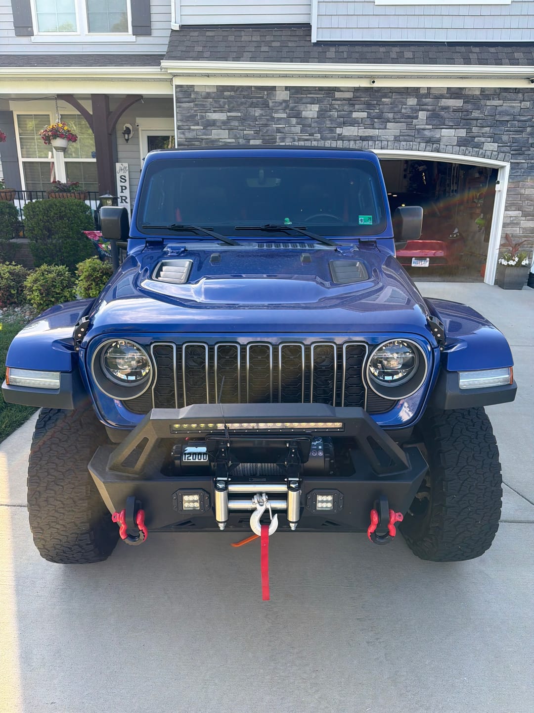 Customer photo review of Custom Painted Front Grille – Refreshed Style fits Wrangler JL/ GladiatorJT