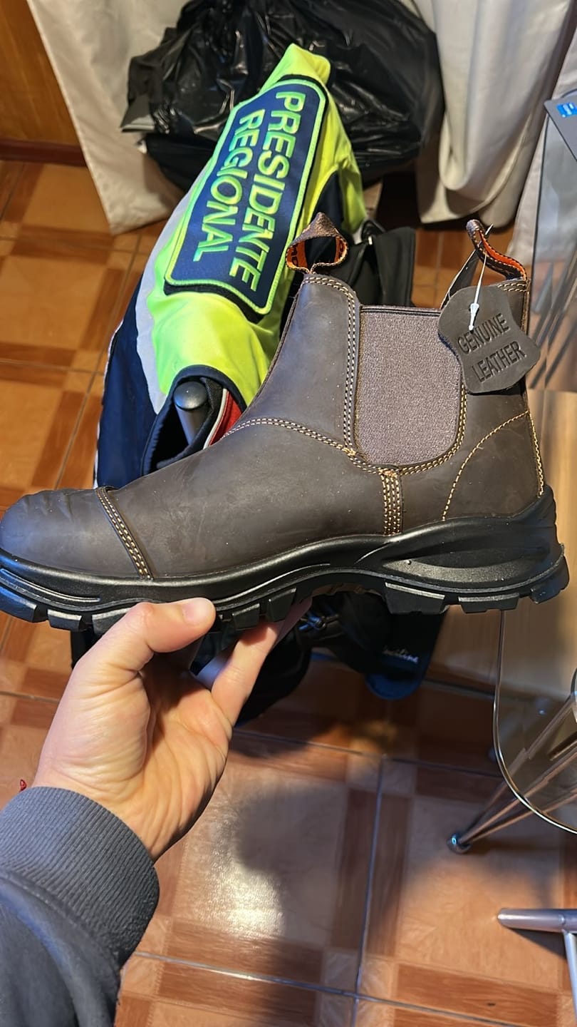 Customer photo review of Botín Original 2 WorkPro Impermeable Trabajo Exigente Unisex