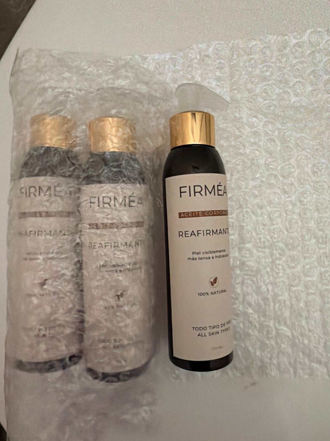 Customer photo review of Dermocosmética Corporal Reafirmante - Combate Celulitis, Flacidez y Arrugas