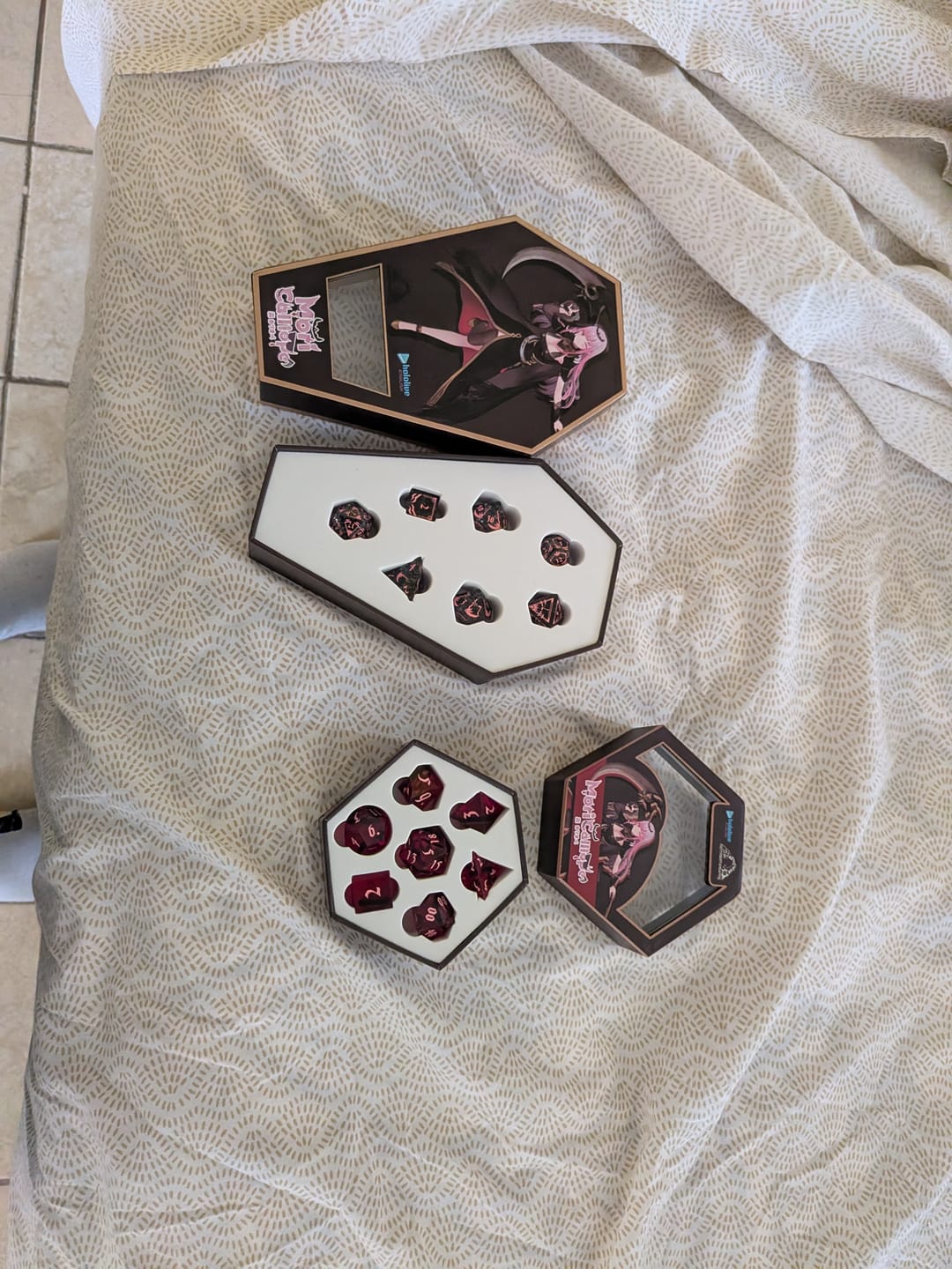 Customer photo review of PRE-ORDER | Mori Calliope Sharp Edge Resin Dice Set | hololive English x MMG Exclusive