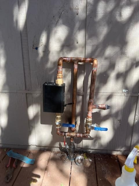 Customer photo review of Frizzlife Smart Water Monitor with Automatic Shutoff Sensor, LP365