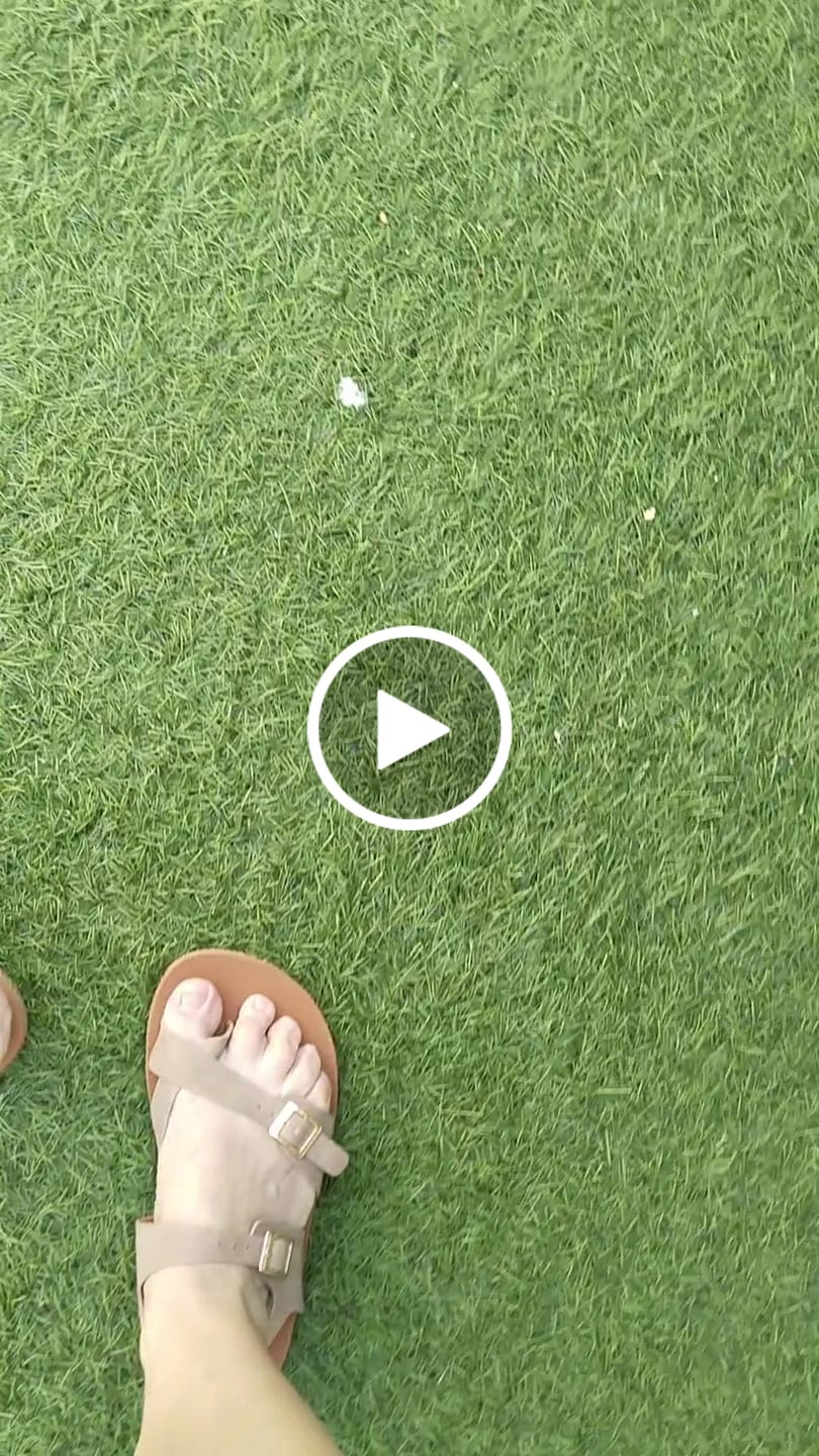 Customer video review of Glow II - Barefoot Sandalias