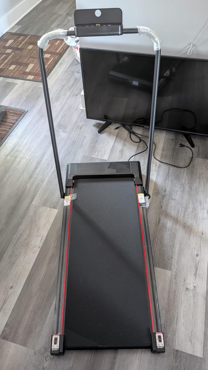 Customer photo review of Umay X5F Folding 3-in-1 Portable Treadmill with 16% Incline Max 10 KM/H