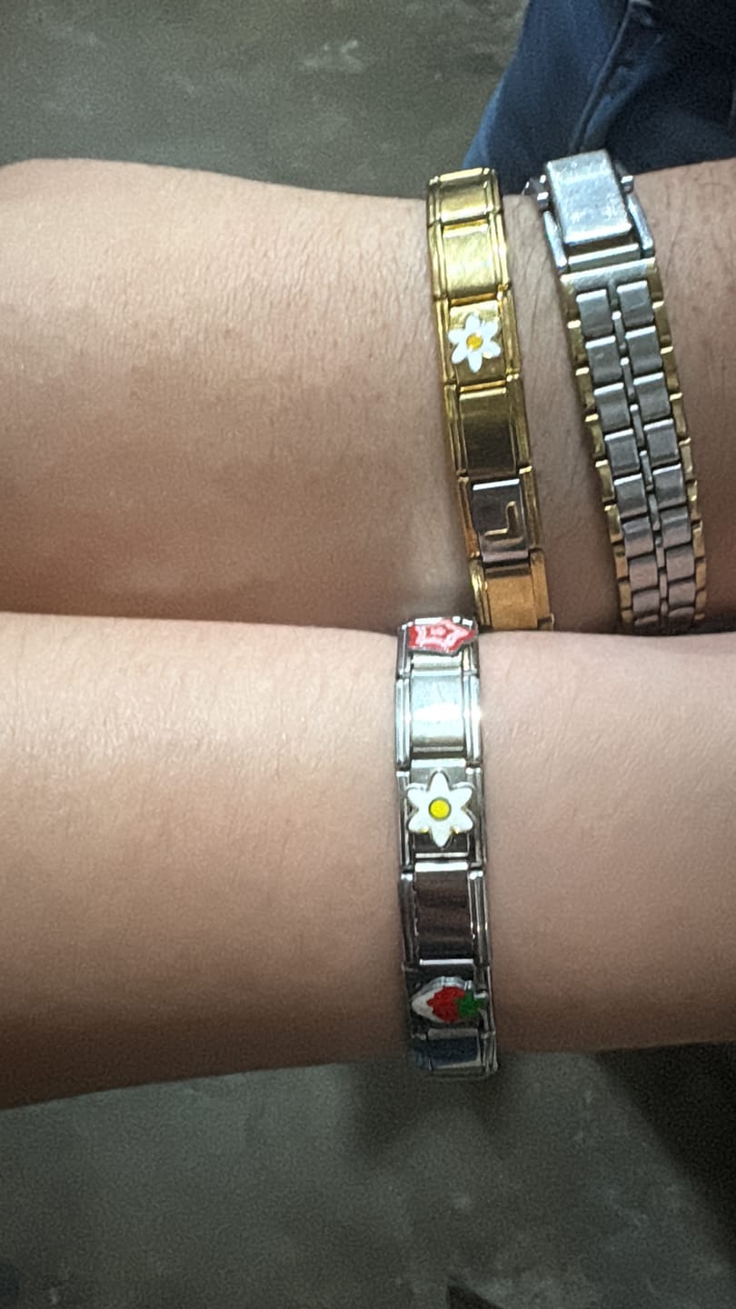 Customer photo review of Pulsera Italiana Lisa