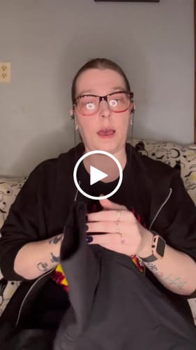 Customer video review of Summit Skirted Leggings w/Pockets