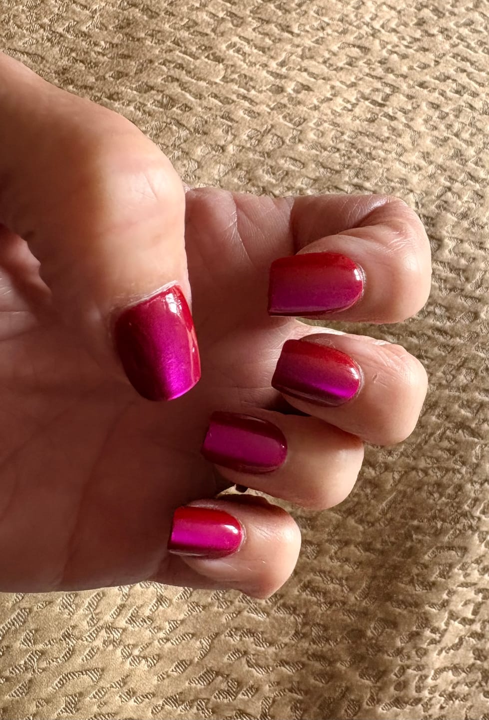 Customer photo review of Cranberry Crush - Press On Nails