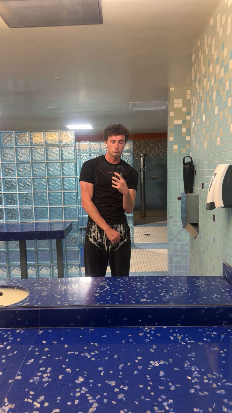 Customer photo review of 465 Superhero Compression Tees