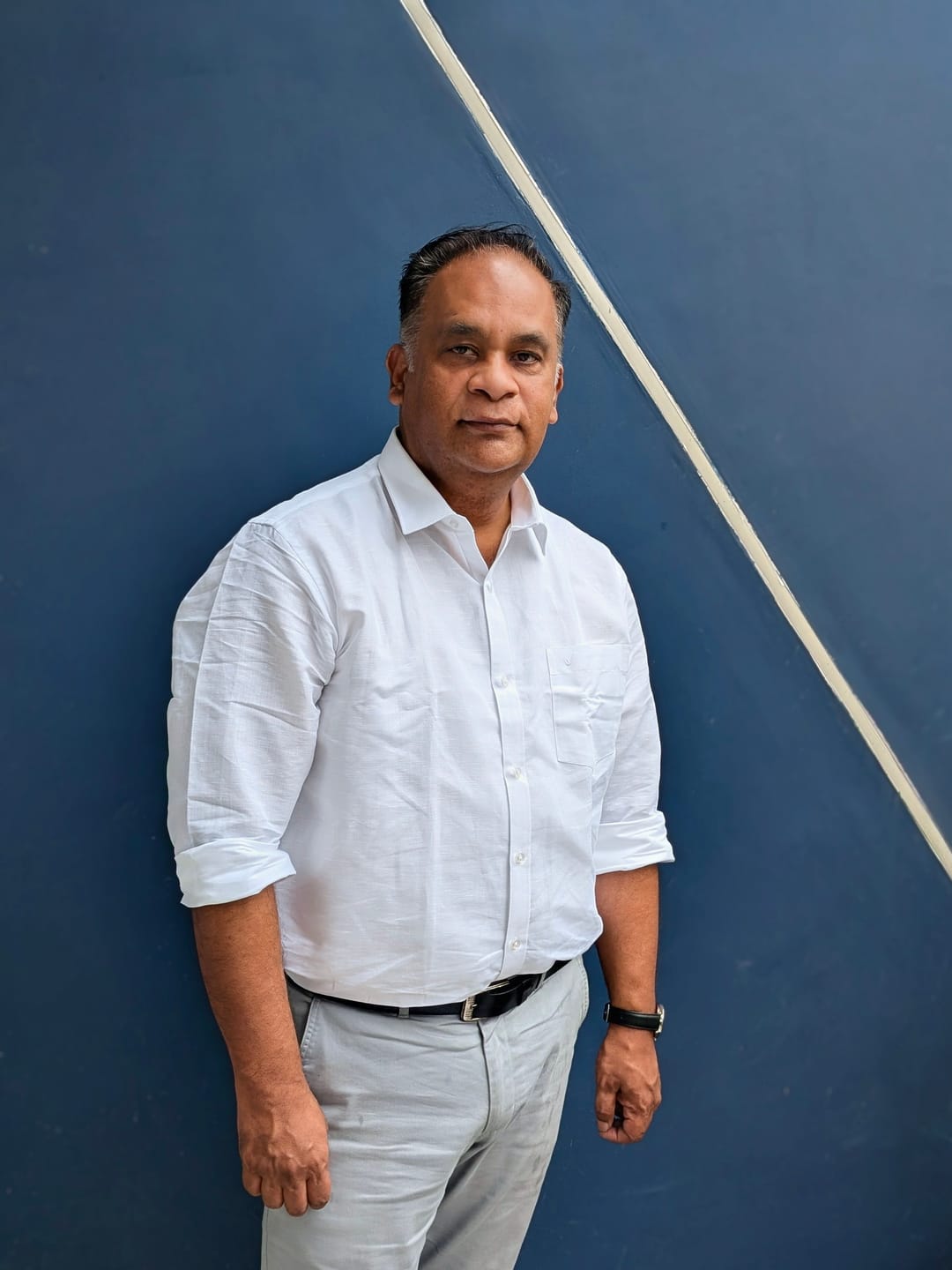 Customer photo review of Linen Classic - Linen Cotton White Shirts For Men | Uathayam