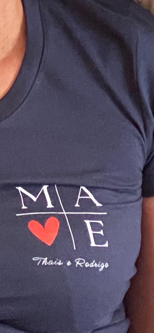 Customer photo review of Camiseta Personalizada MÃE / AVÓ MINIMALISTA - Algodão 100%