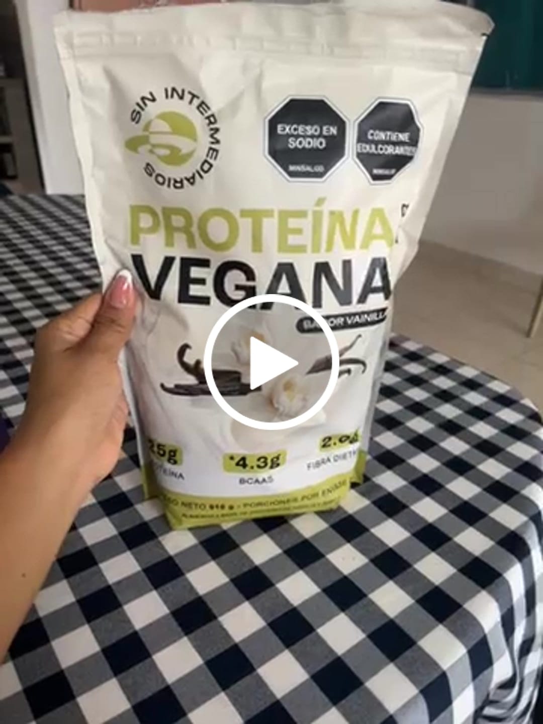 Customer video review of Proteína Vegana
