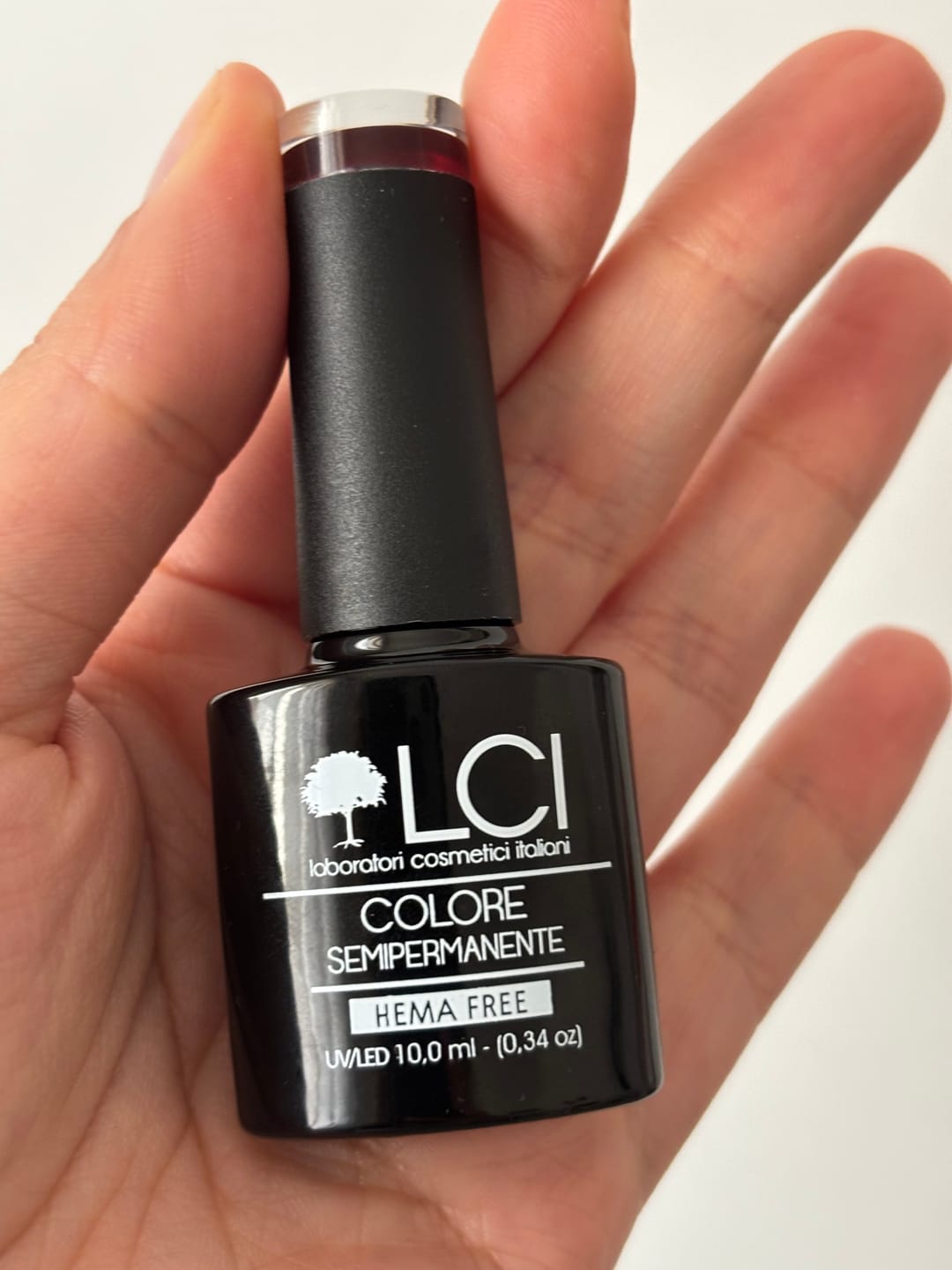 Customer photo review of Smalto Semipermanente - Hema Free LCI - Rouge Noir Rosso/Marrone