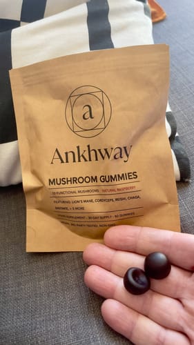 Customer photo review of Mushroom Gummies