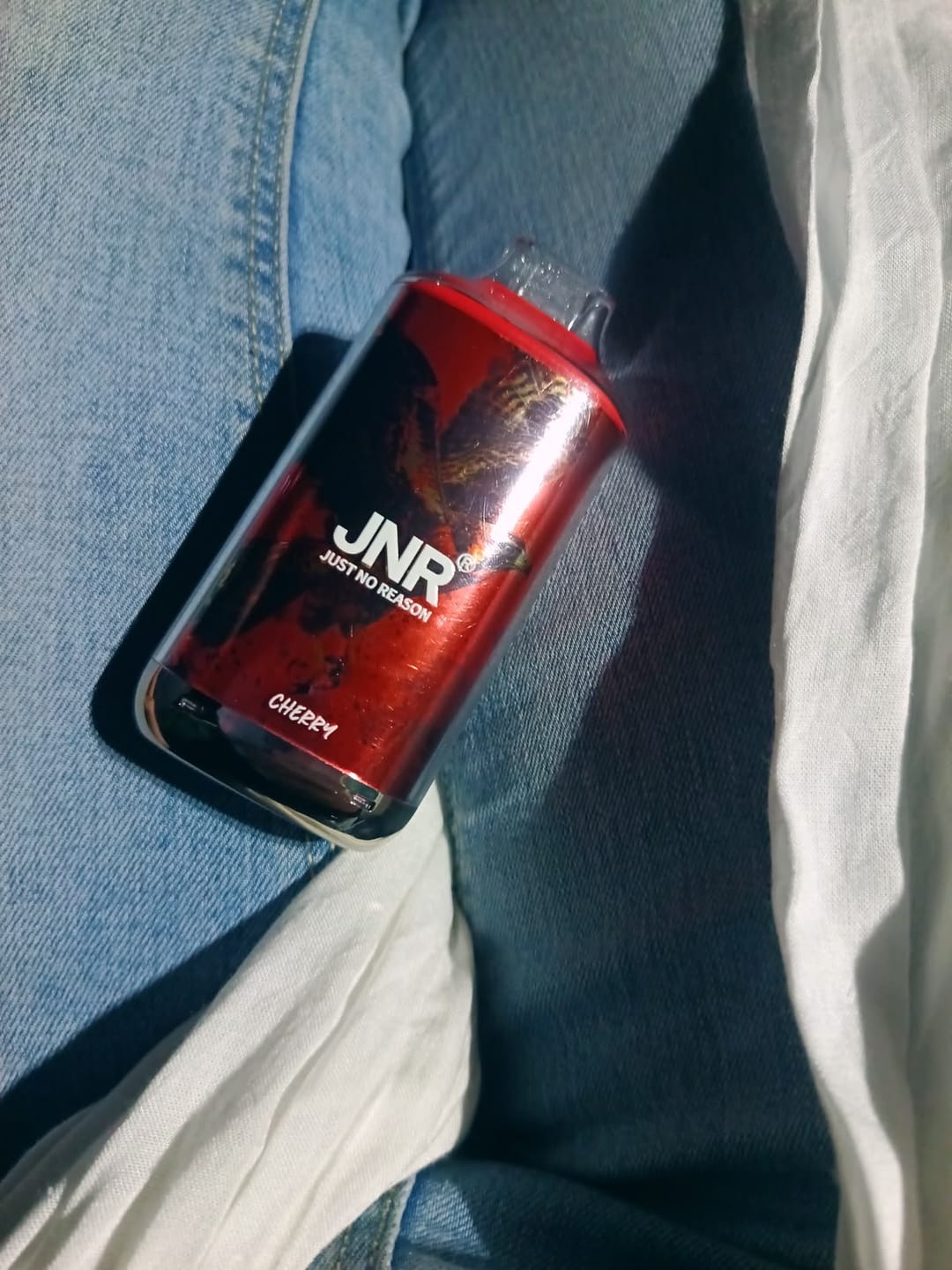Customer photo review of JNR Falcon 16K - Vaper Desechable - Cigarrillo Electrónico - 2% - 16000 Caladas