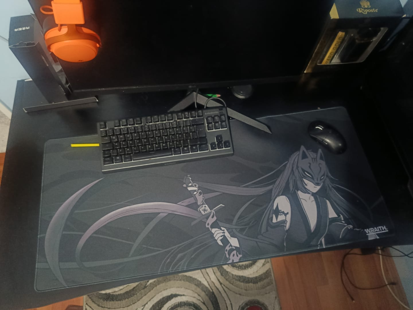 Customer photo review of Wraith Kitsune Edition Deskmat