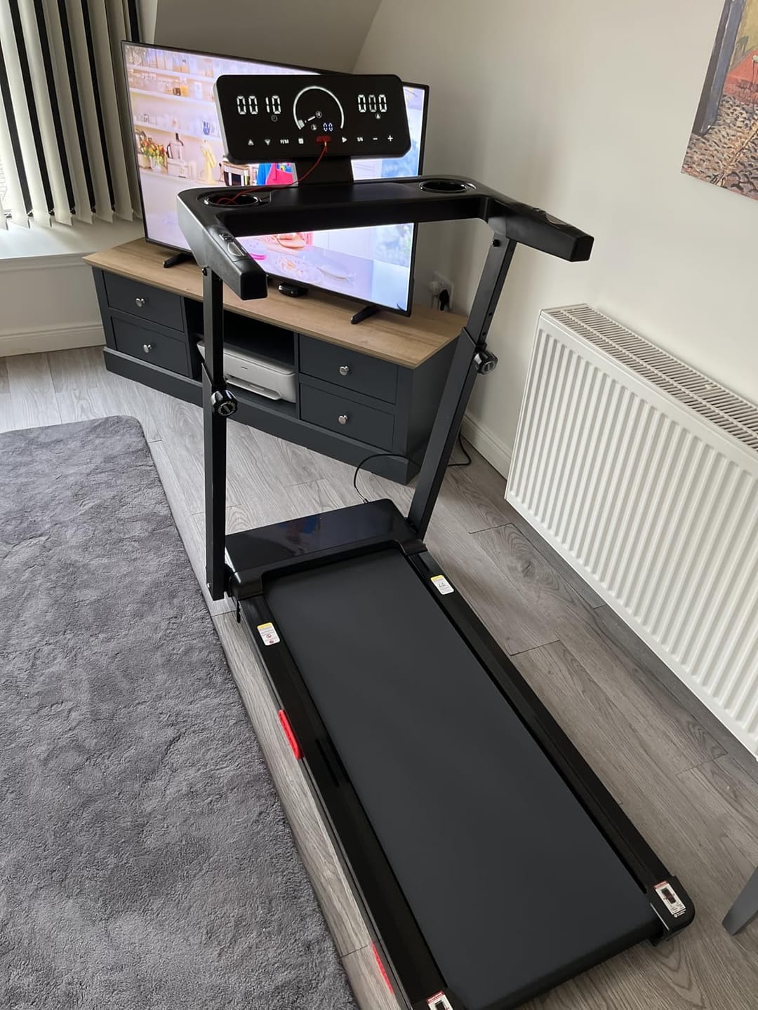 Customer photo review of Umay L10 Foldable Treadmill 20% AUTO Incline with Pulse Sensors 14KM/H