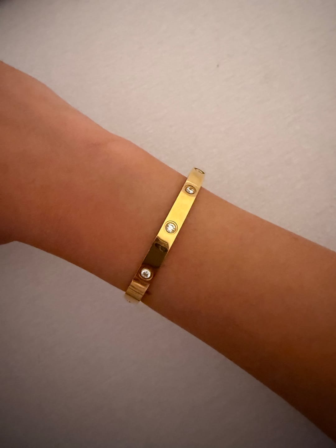 Customer photo review of Arianna Armreif | 18K vergoldet