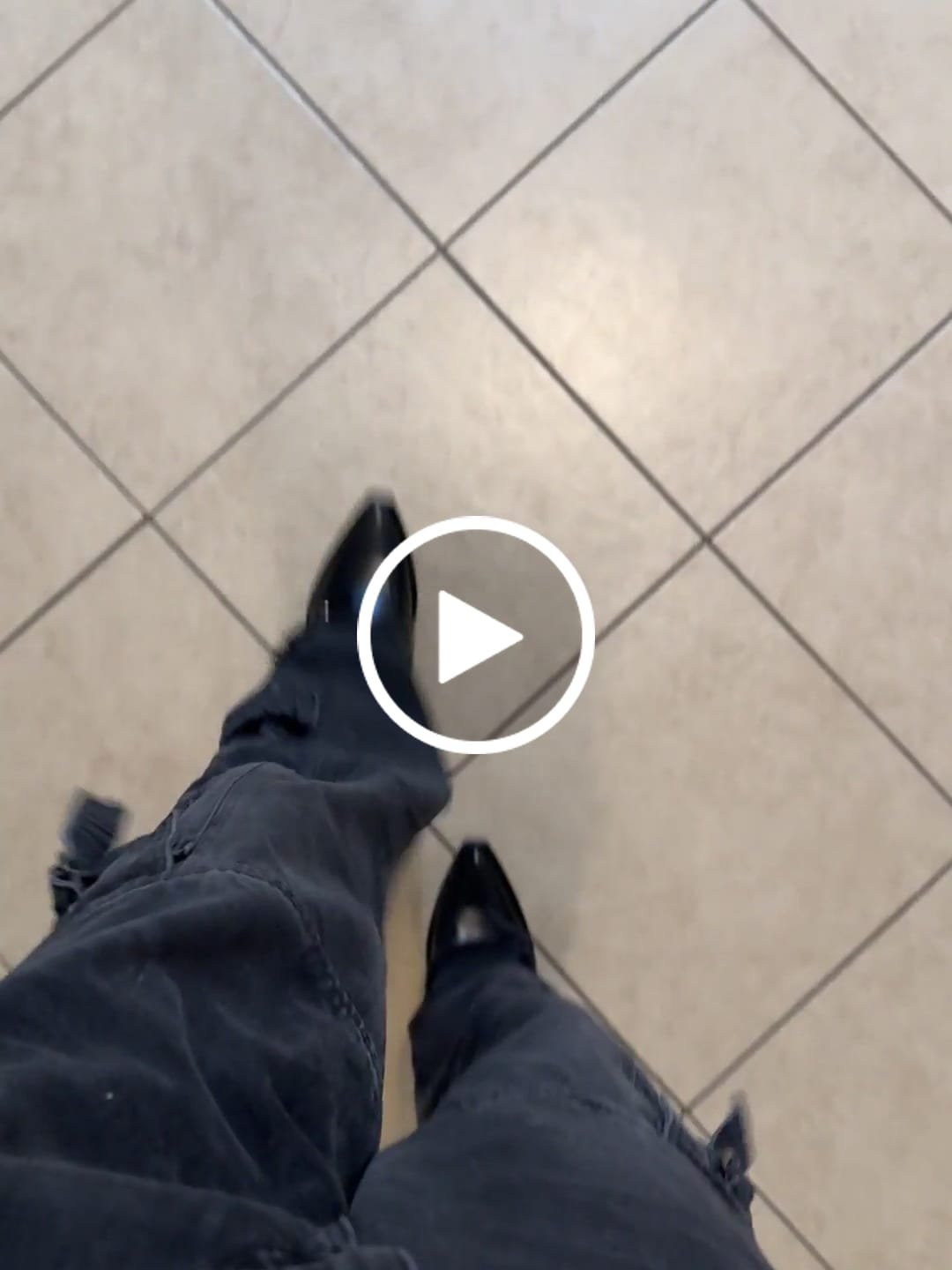 Customer video review of POINTED LEATHER BOOT - BLACK