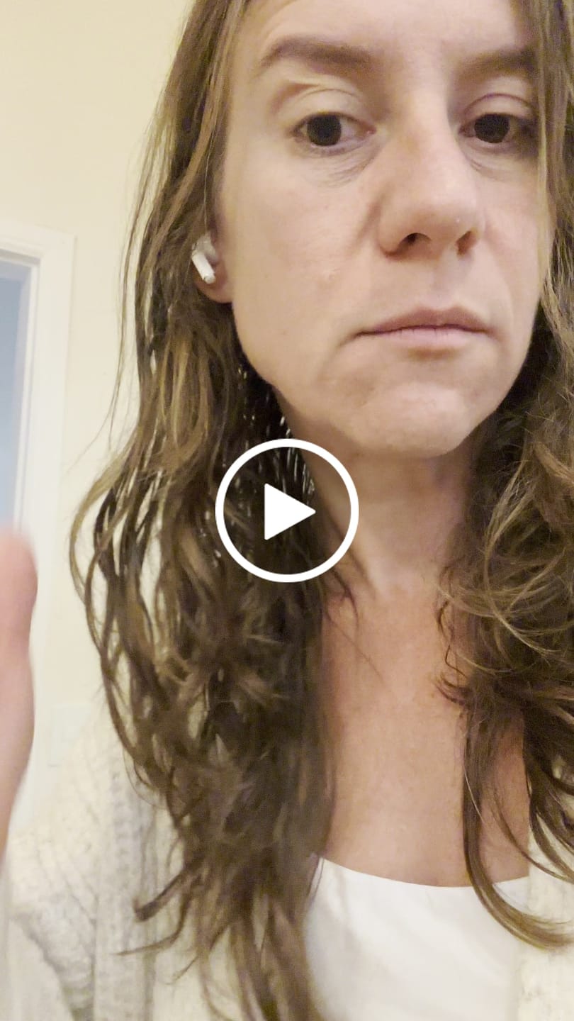 Customer video review of leave-in pluma