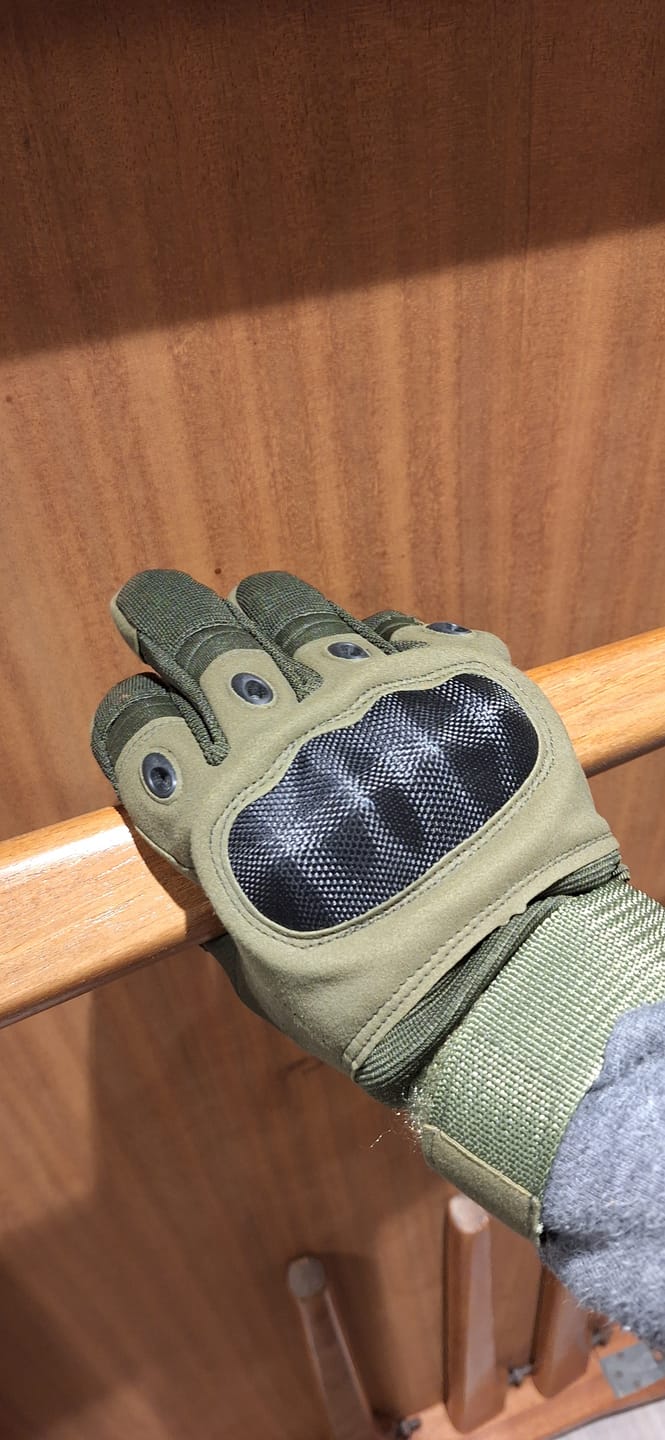 Customer photo review of Norris Gloves