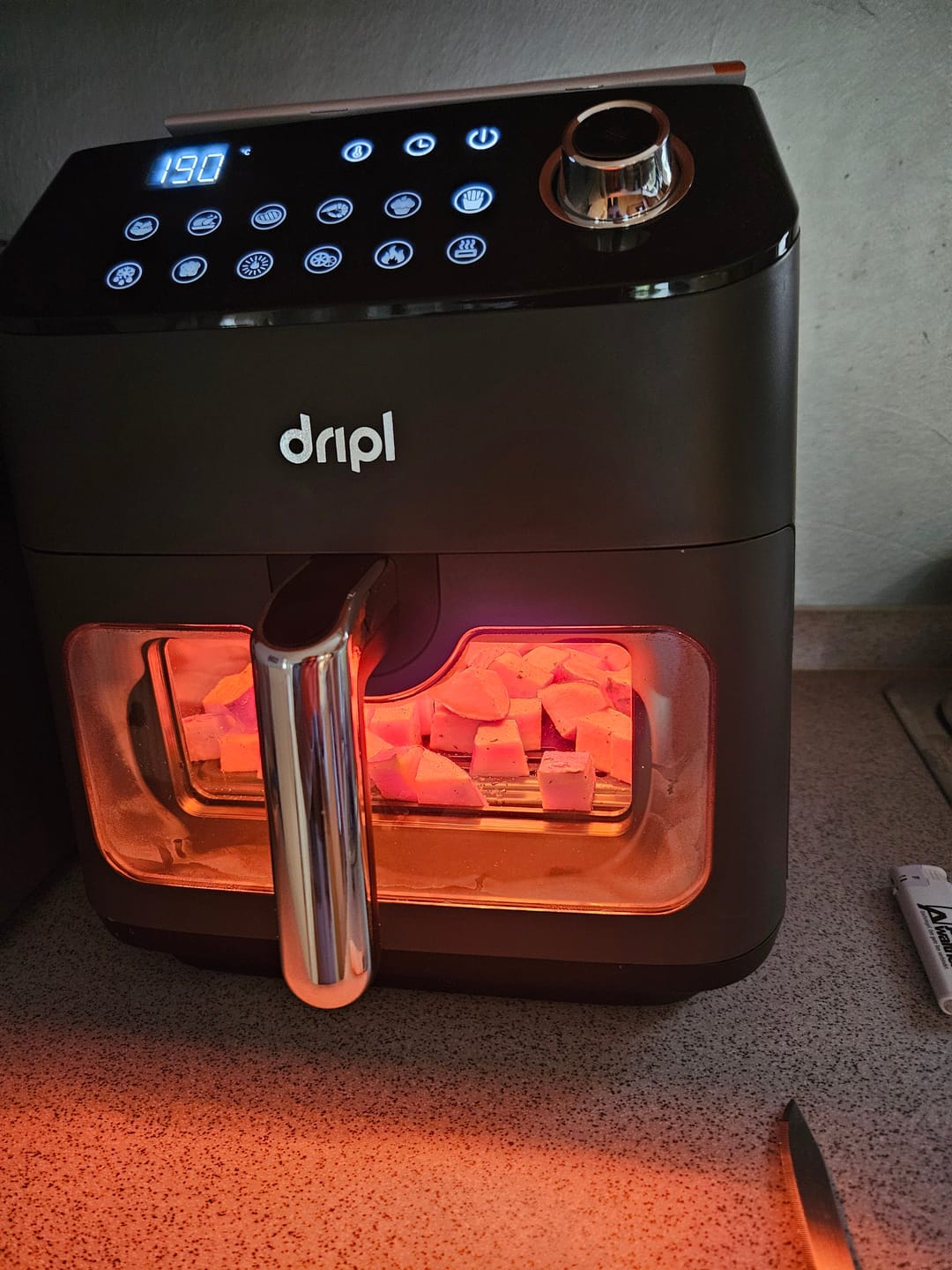 Customer photo review of Dripl Heißluftfritteuse 5,7L mit LCD Touchscreen